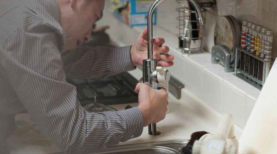 Local tankless water heater installation in Russell, KY